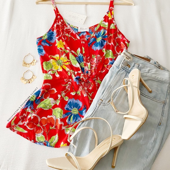 NWT Gorgeous Sienna Sky Red Bold Floral Print Tied Waist Tank Top - Picture 2 of 9